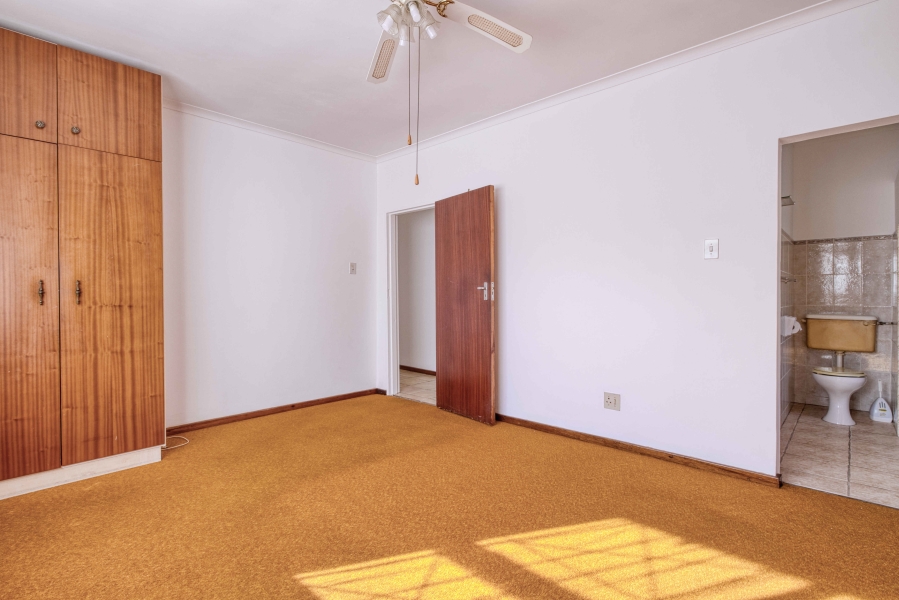 3 Bedroom Property for Sale in Parsonsvlei Eastern Cape